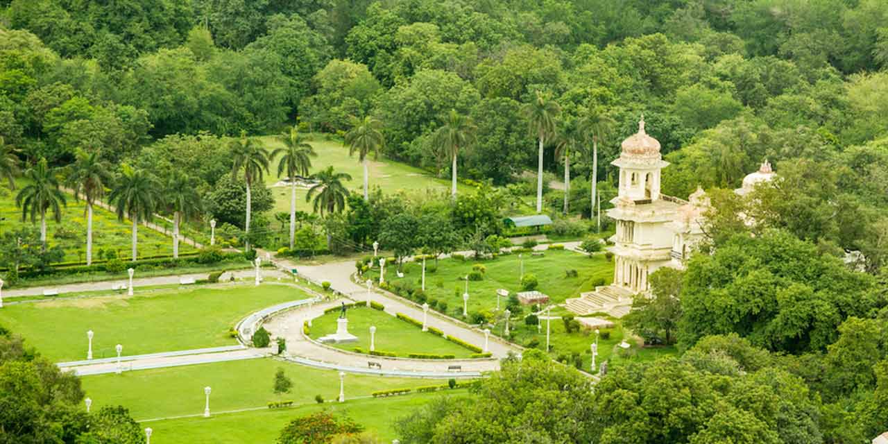 Gulab Bagh & Zoo, Udaipur Top Places to Visit