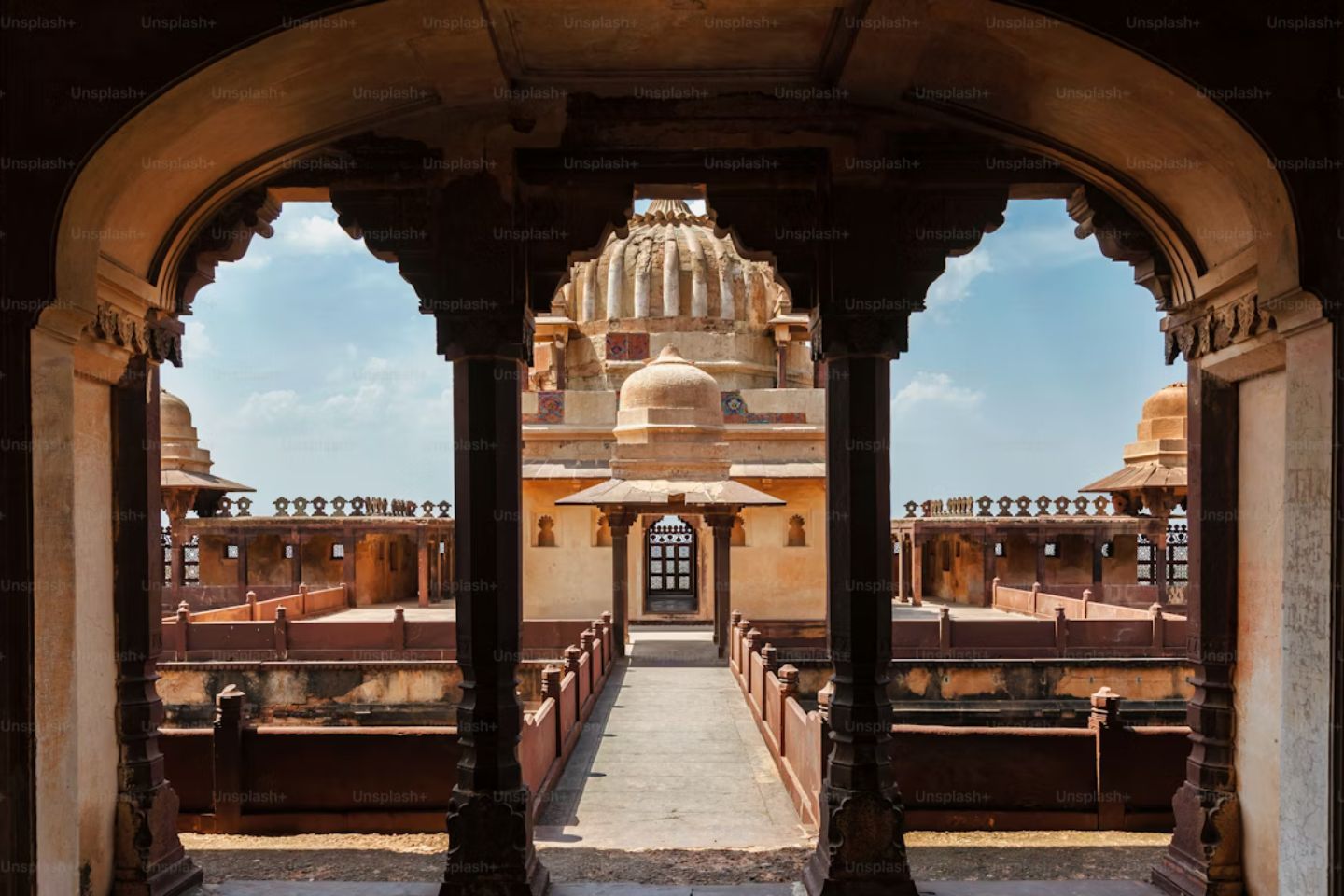 Bangalore to Udaipur Tour Packages