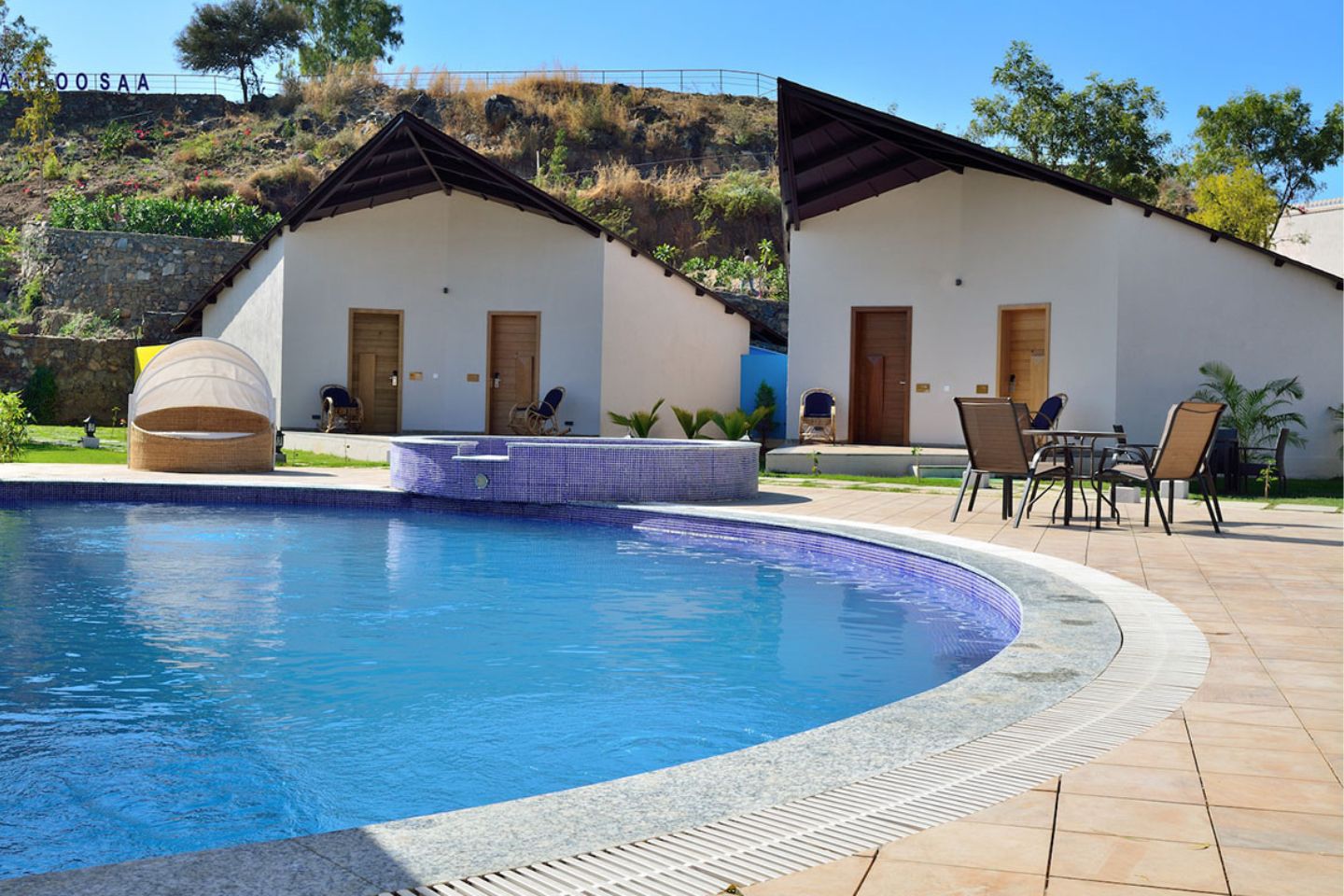 Bamboo Saa Resort and Spa