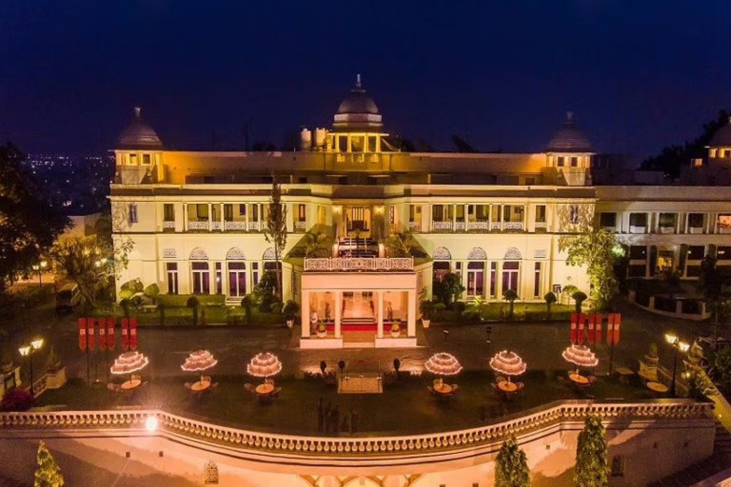 The Lalit Laxmi Vilas Palace